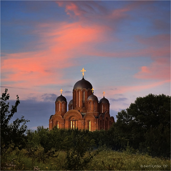 Храм